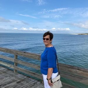 Meet your Posher, Linda